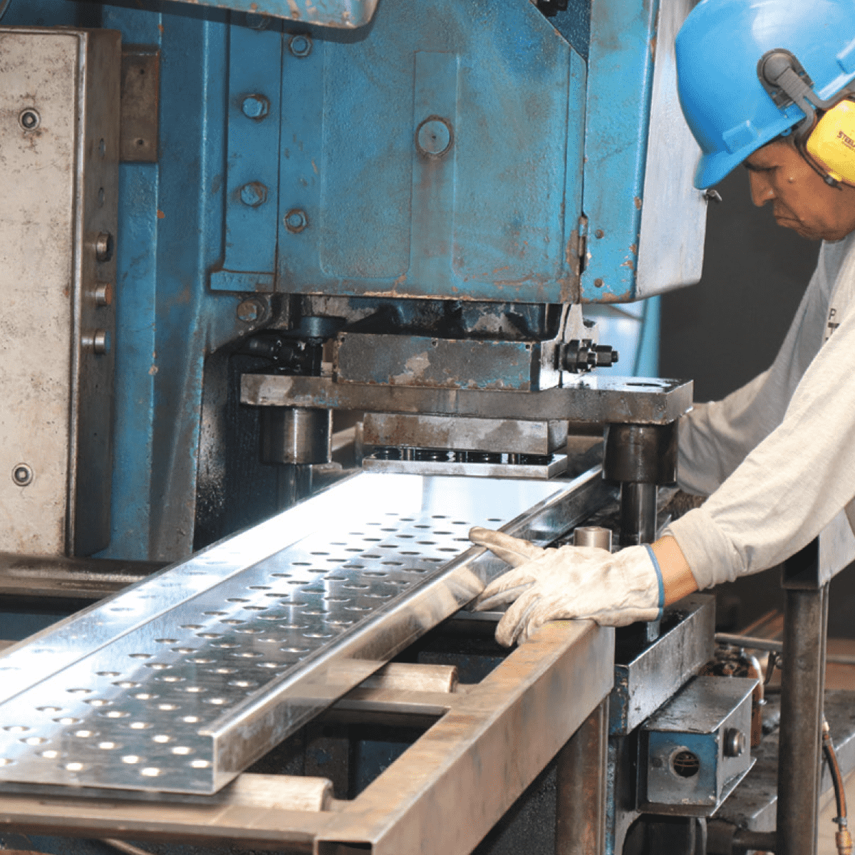 Perforación de Planchas y Platinas